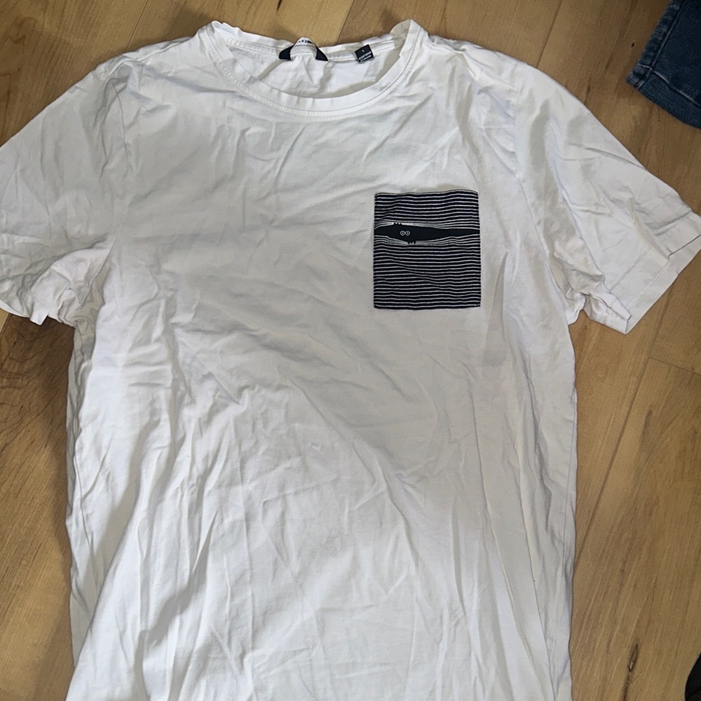ONLY & SONS White Tee with Black Striped Pocket